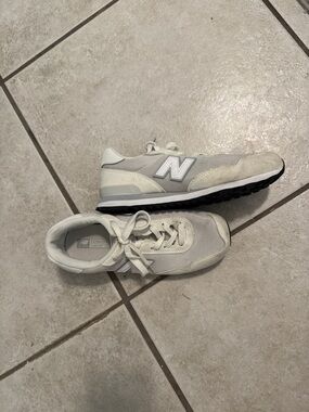 New Balance Kids Sneakers in Light Gray and White